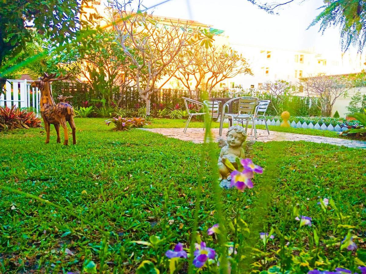 Manyi Boutique House Hotell Chiang Mai Exteriör bild