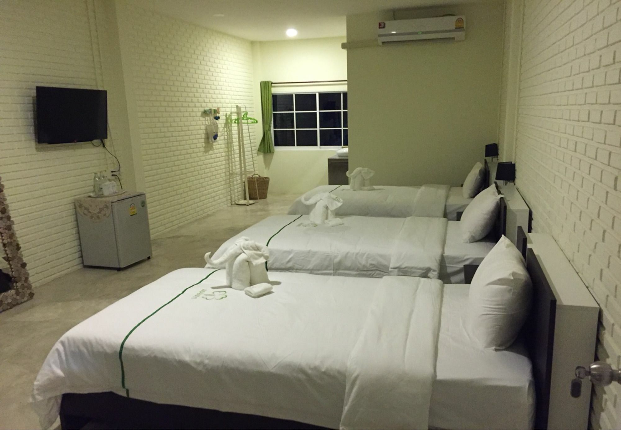 Manyi Boutique House Hotell Chiang Mai Exteriör bild