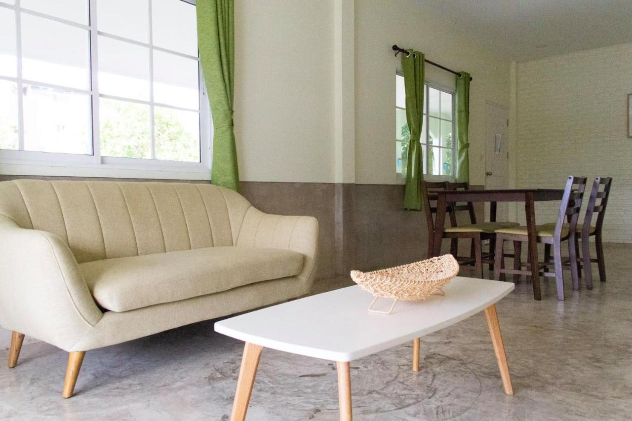 Manyi Boutique House Hotell Chiang Mai Exteriör bild