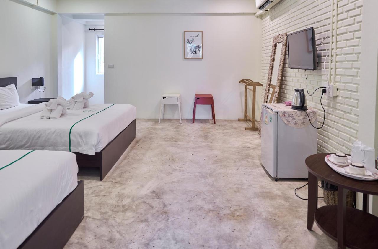 Manyi Boutique House Hotell Chiang Mai Exteriör bild